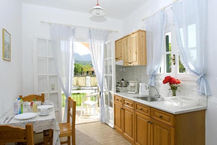 אצ'ארבי Elizabeth Apartments מראה חיצוני תמונה